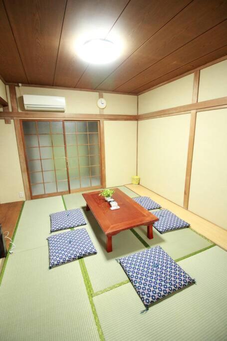 3Room 63M2 Party Ok Namba Осака Экстерьер фото